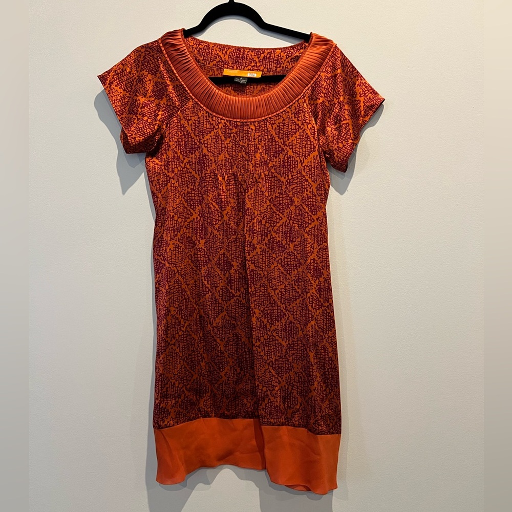 Cynthia Steffe Silk Short Sleeve Shift Dress Orange Burgundy Size 4